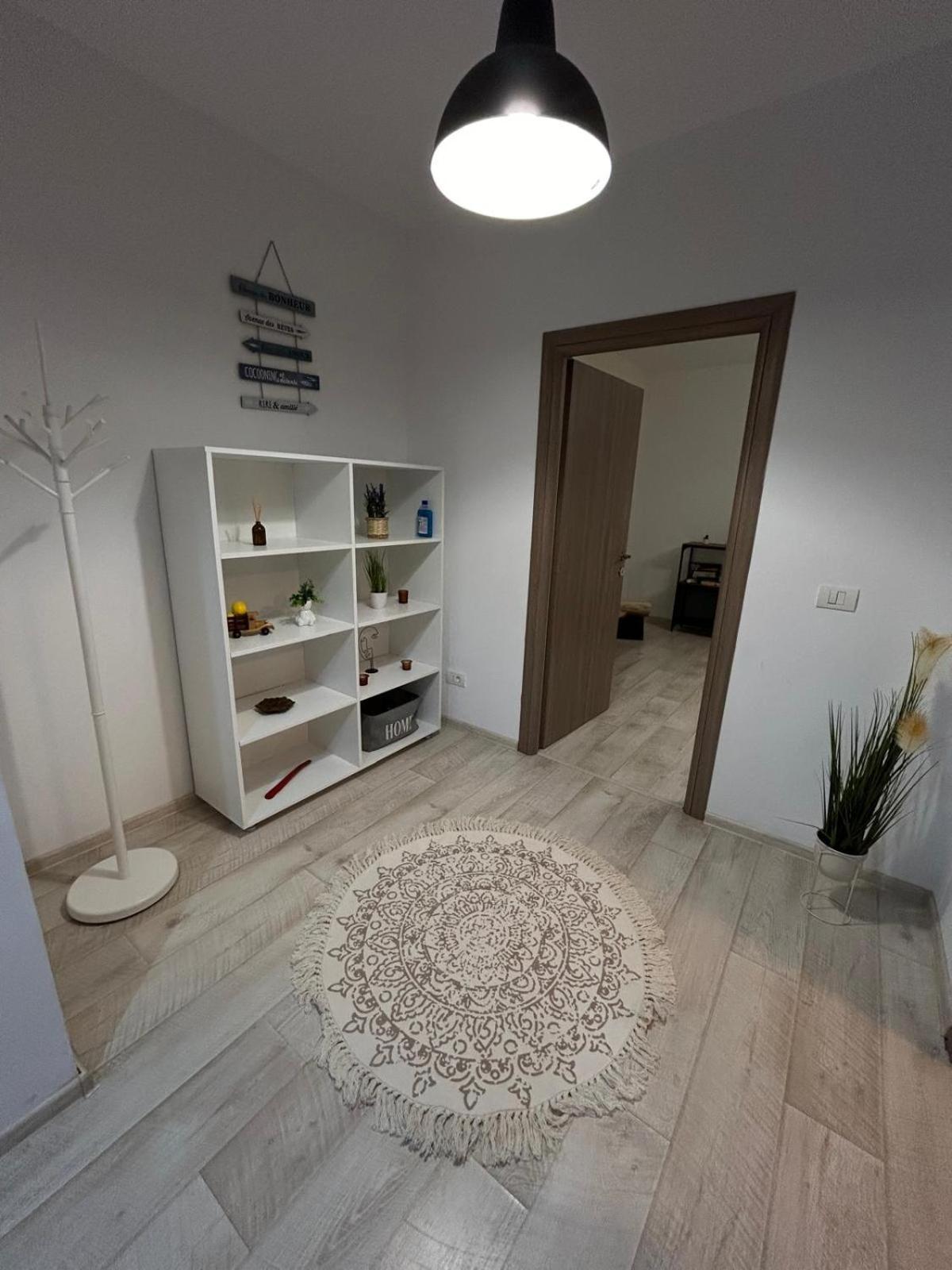 Cozy Apartment 130E By Plaza Бухарест Екстер'єр фото