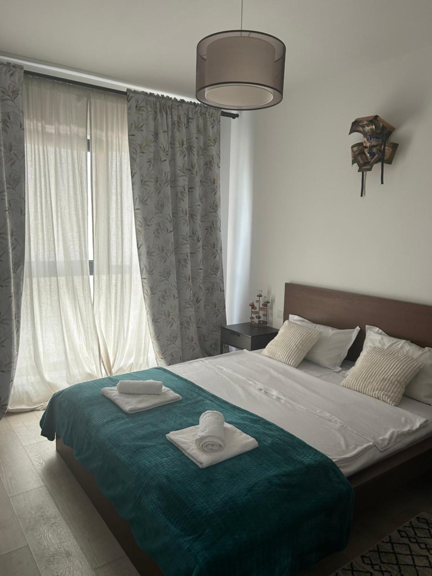 Cozy Apartment 130E By Plaza Бухарест Екстер'єр фото